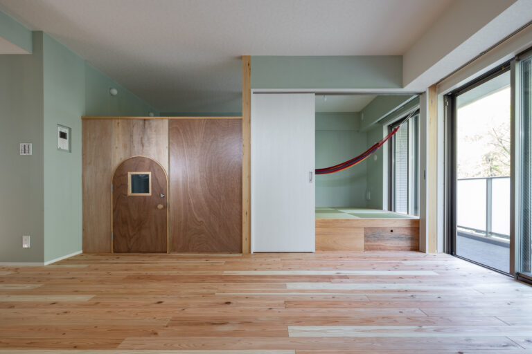 工夫してハンモックを取り付けたリノベーション