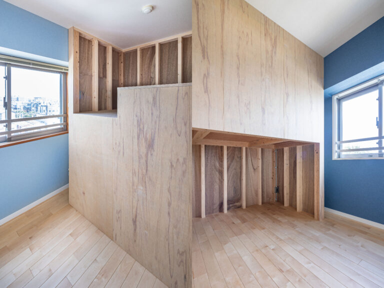 子ども部屋をロフトで区切るリノベーション