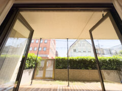 庇が長く、雨の日もテラス時間を楽しめます♪